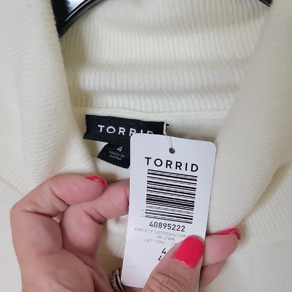 Torrid Off-White Turtleneck Sweater - Picture 3 of 6